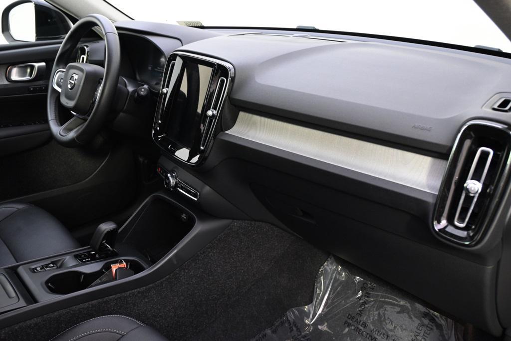 used 2025 Volvo XC40 car, priced at $31,988