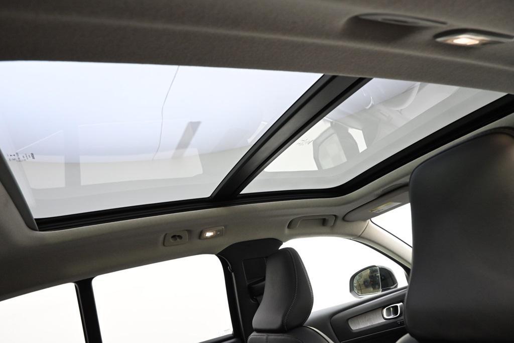 used 2025 Volvo XC40 car, priced at $31,988