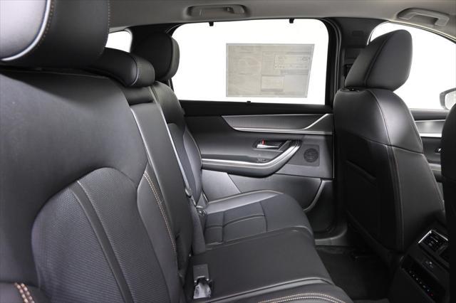 new 2025 Mazda CX-70 car, priced at $45,731