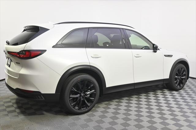 new 2025 Mazda CX-90 car, priced at $46,414