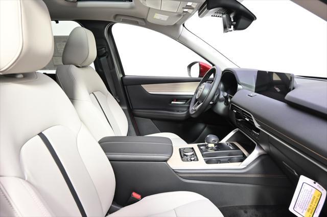 new 2025 Mazda CX-90 car, priced at $41,095