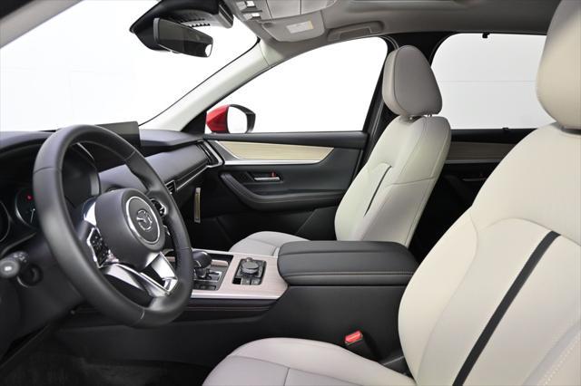 new 2025 Mazda CX-90 car, priced at $41,095