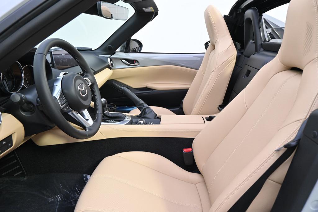 new 2025 Mazda MX-5 Miata RF car, priced at $38,456
