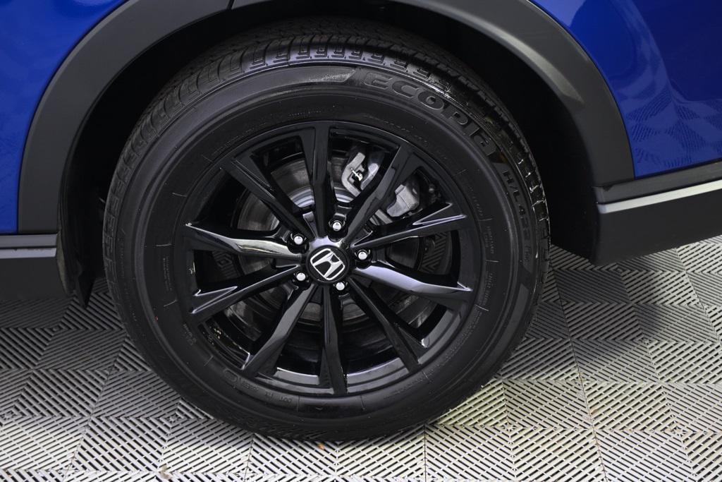 used 2025 Honda CR-V Hybrid car, priced at $33,888