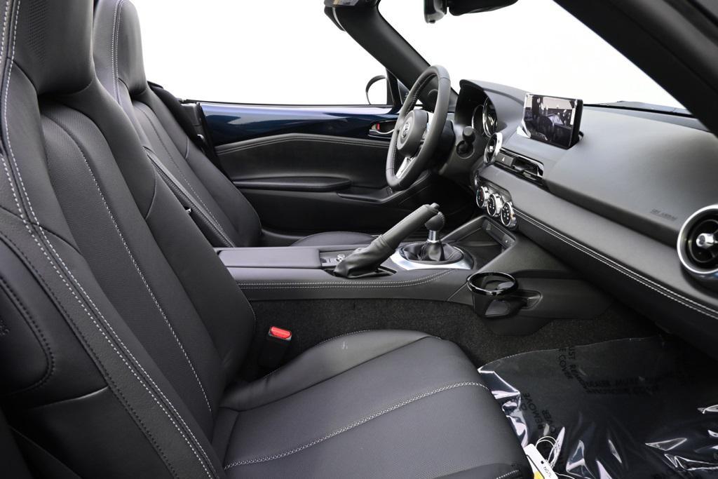 new 2025 Mazda MX-5 Miata car, priced at $34,727
