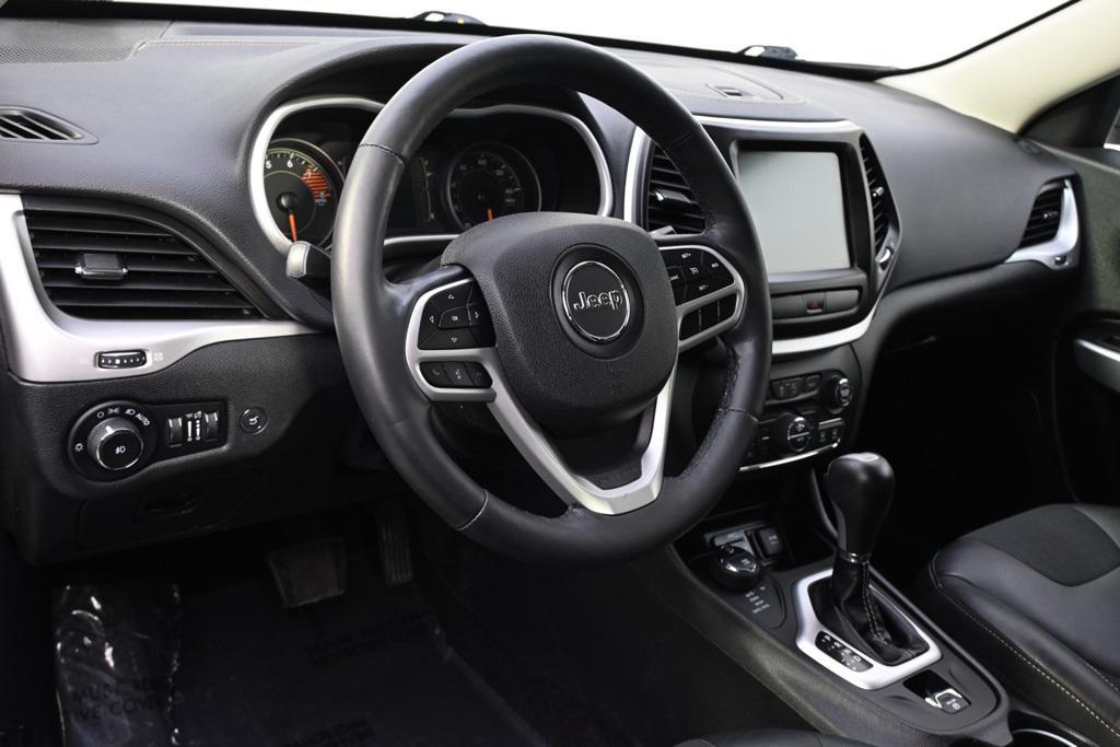 used 2018 Jeep Cherokee car, priced at $13,888