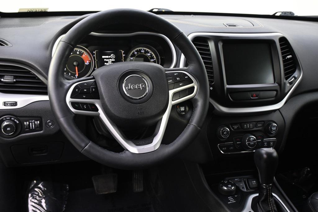 used 2018 Jeep Cherokee car, priced at $13,888