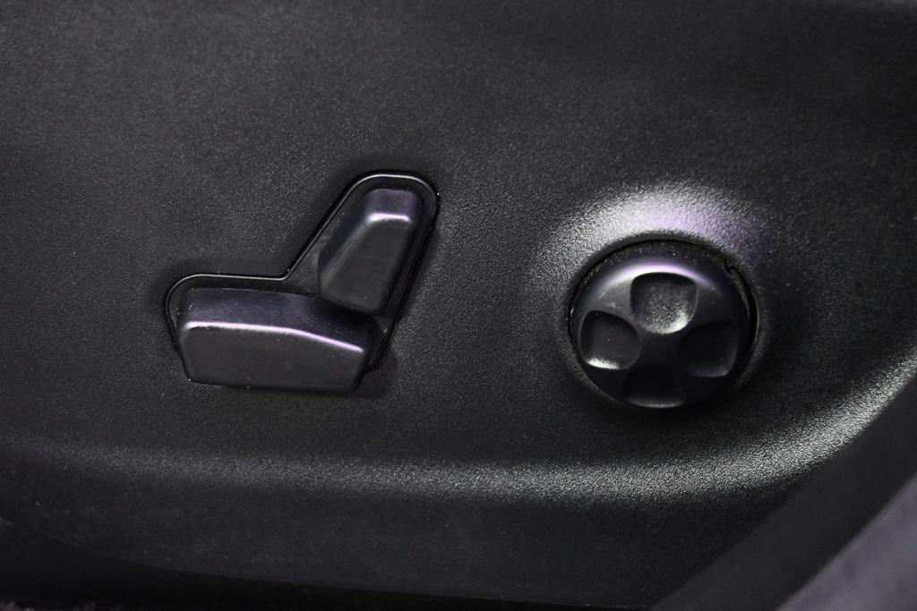 used 2018 Jeep Cherokee car, priced at $13,888