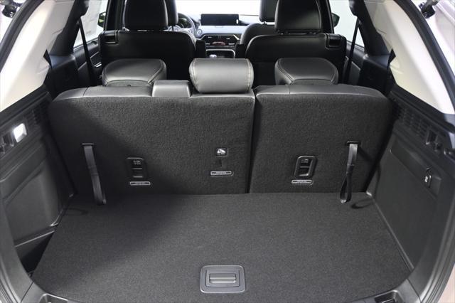 new 2025 Mazda CX-90 car, priced at $40,571