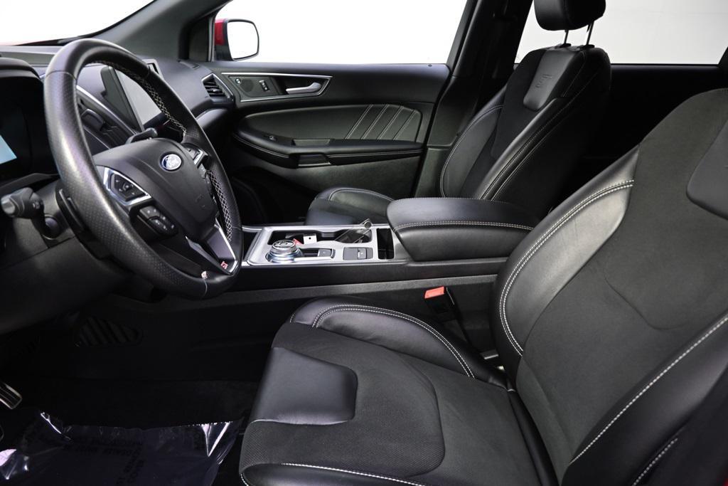 used 2024 Ford Edge car, priced at $32,988