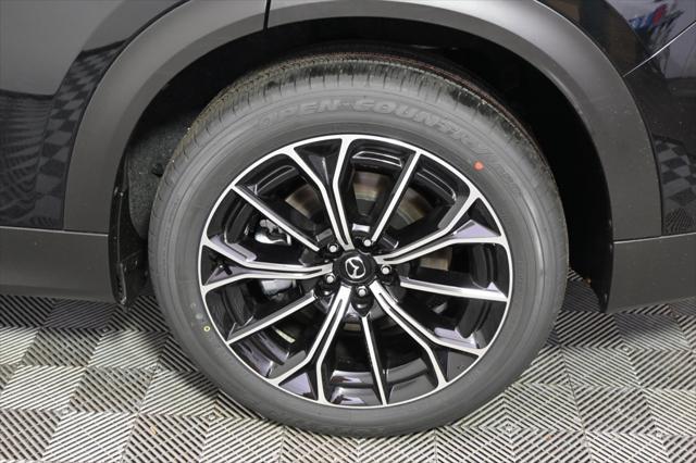 new 2025 Mazda CX-70 PHEV car, priced at $55,469