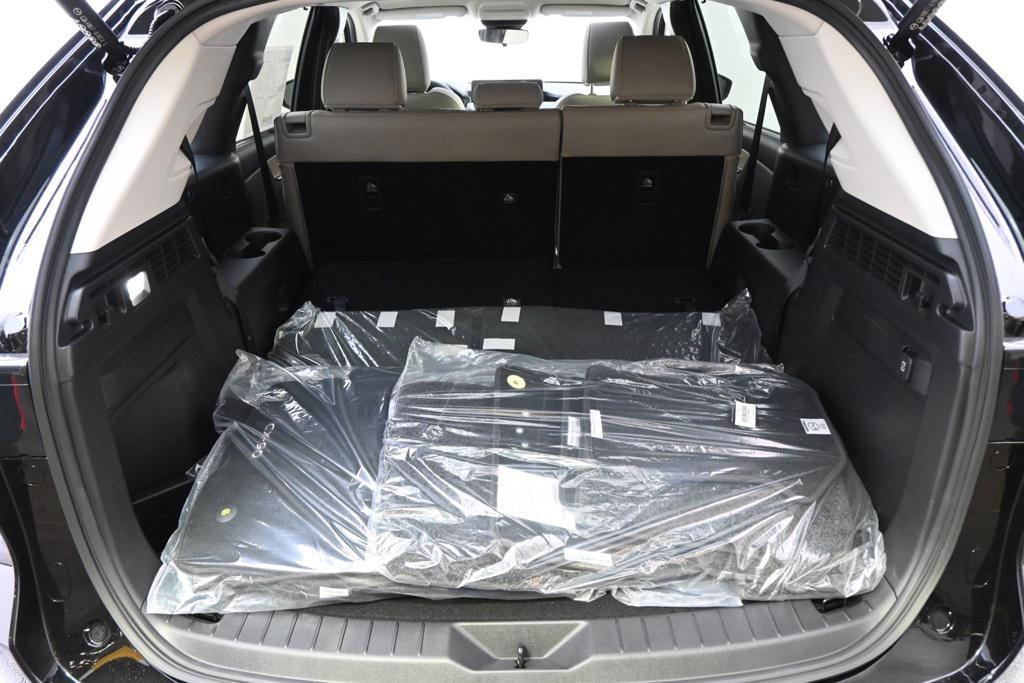 new 2025 Mazda CX-90 car, priced at $37,926