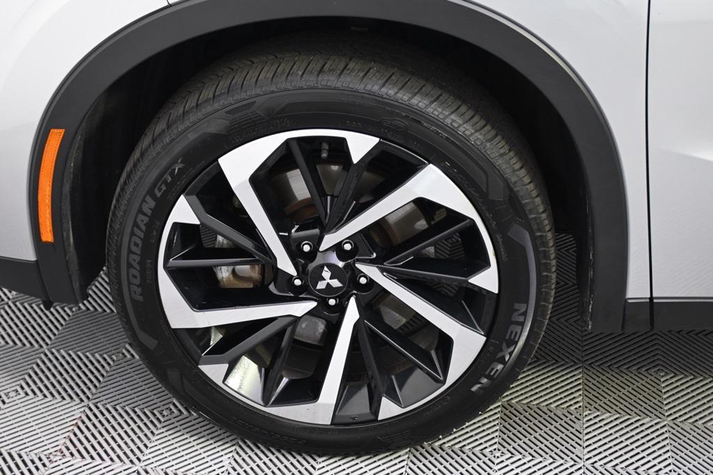 used 2022 Mitsubishi Outlander car, priced at $16,988