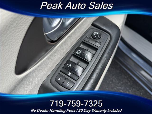 used 2018 Chrysler Pacifica car, priced at $15,887