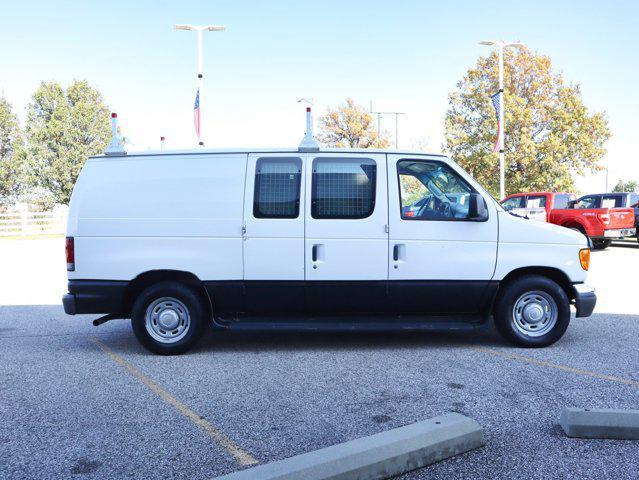 used 2005 Ford E150 car, priced at $5,990