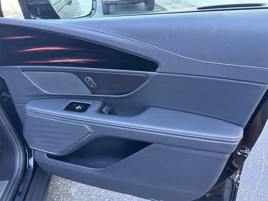 used 2024 Lincoln Nautilus car, priced at $49,859