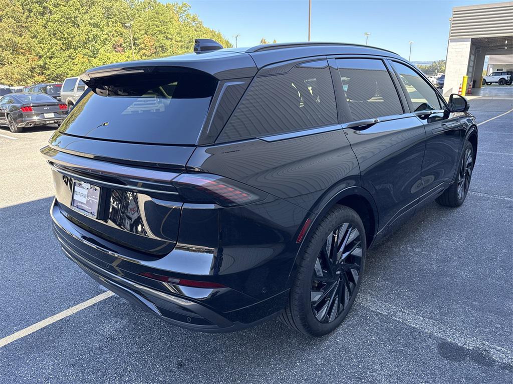 used 2024 Lincoln Nautilus car, priced at $49,859