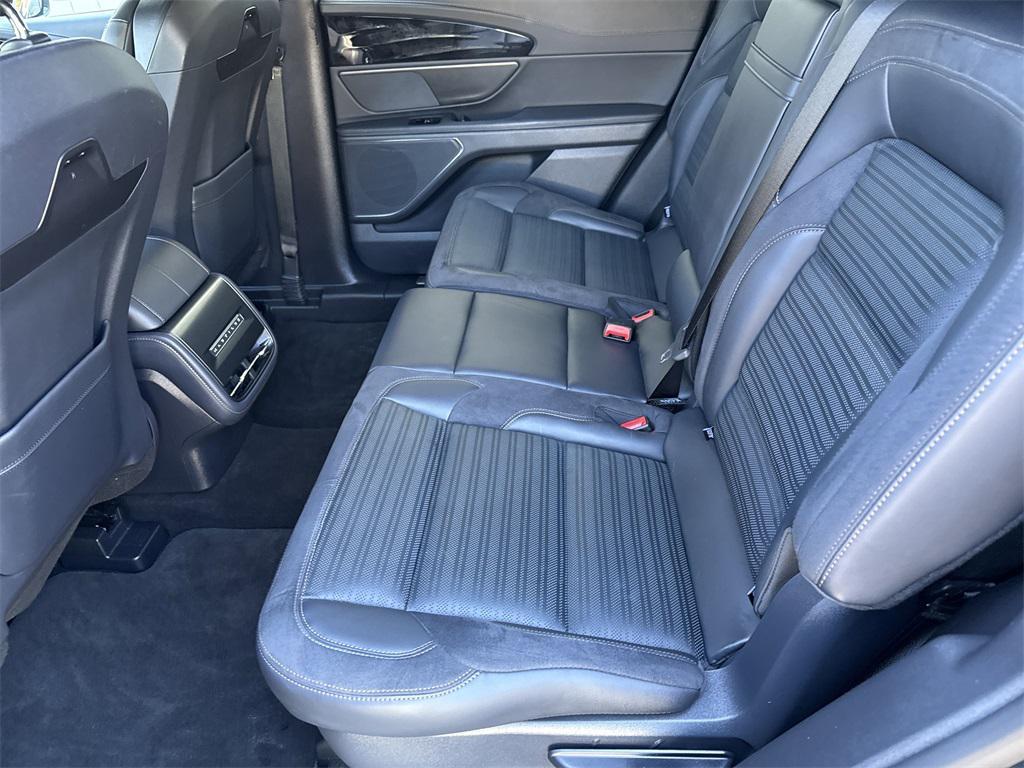 used 2024 Lincoln Nautilus car, priced at $49,859