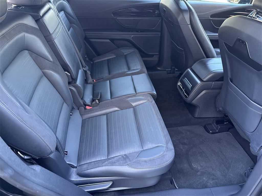 used 2024 Lincoln Nautilus car, priced at $49,859