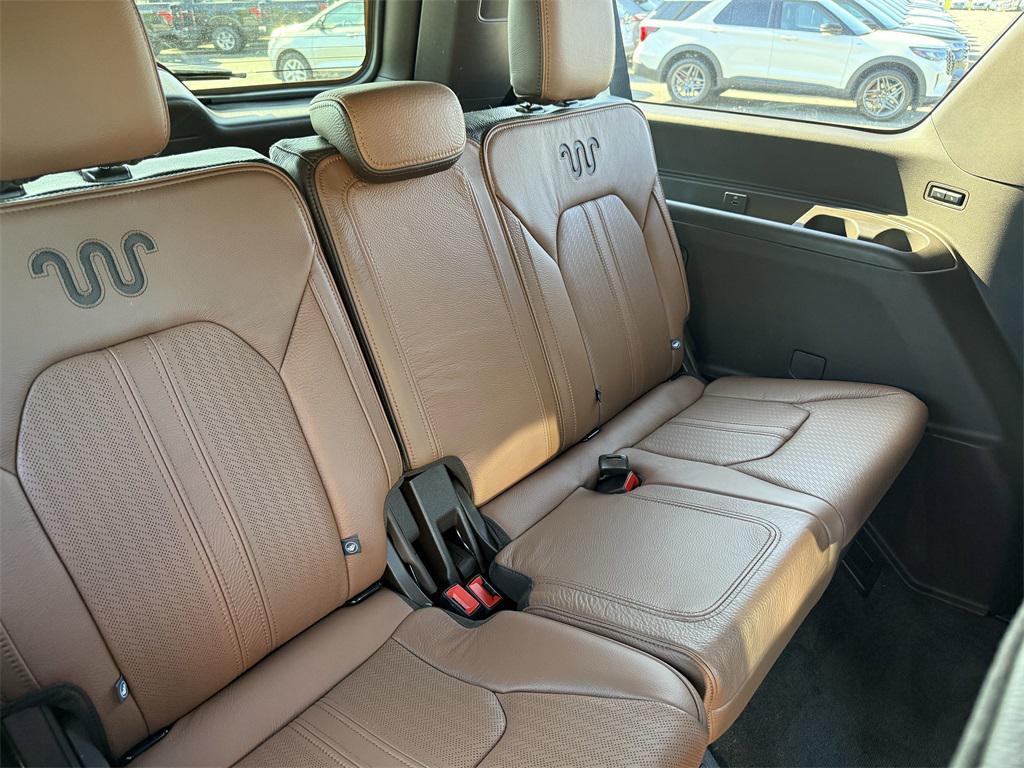 used 2024 Ford Expedition car, priced at $69,750