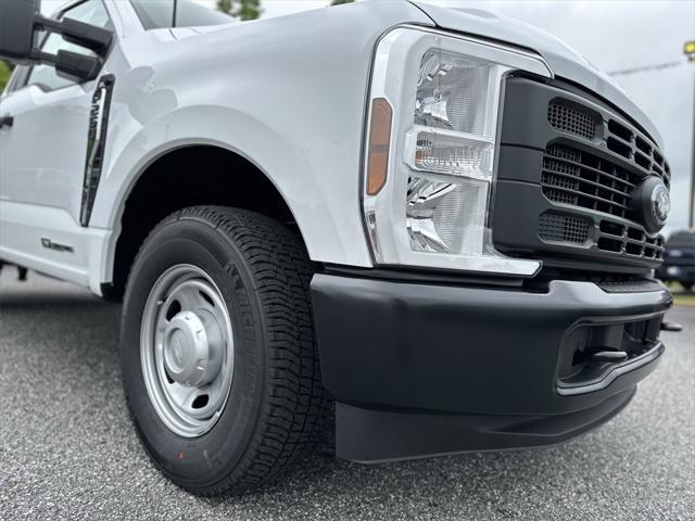 new 2025 Ford F-250 car, priced at $56,325