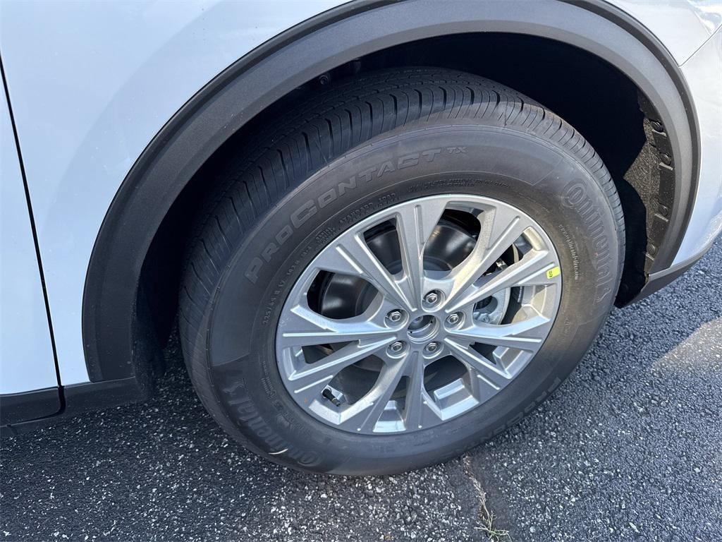 new 2026 Ford Escape car, priced at $32,270