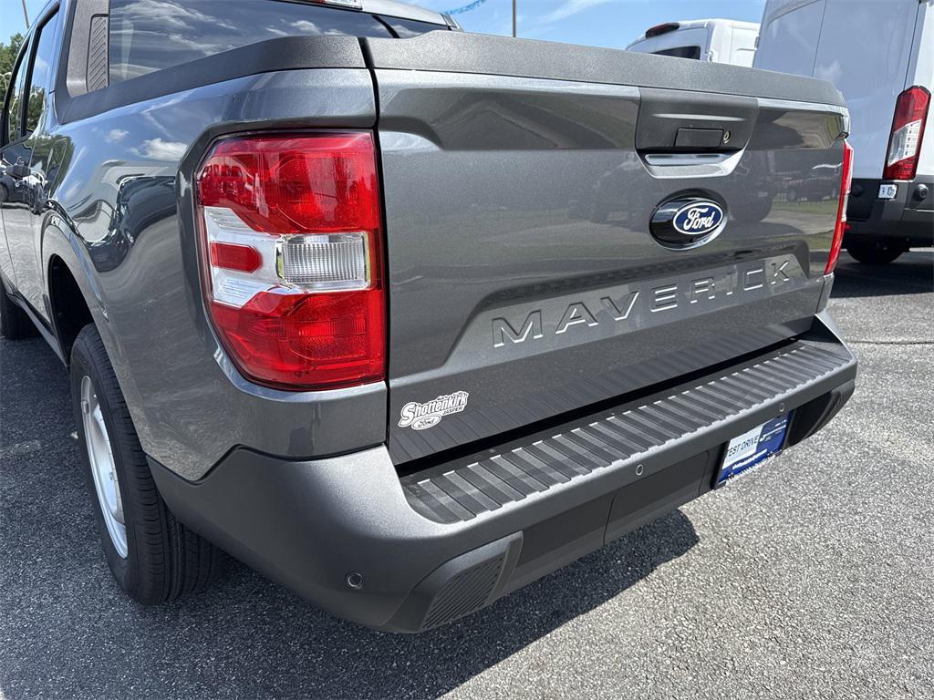 new 2025 Ford Maverick car, priced at $30,635