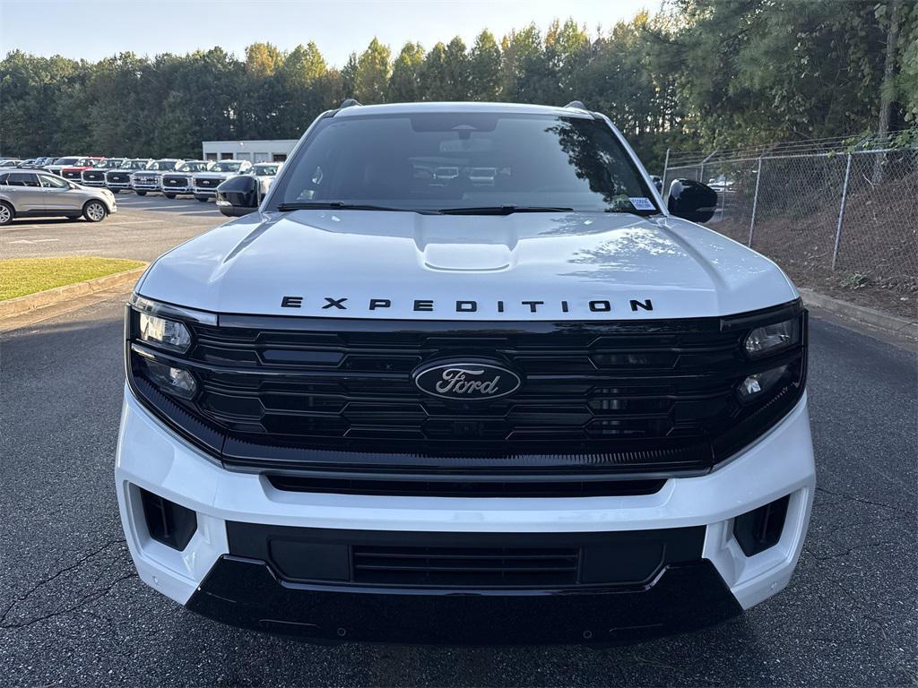 new 2025 Ford Expedition car, priced at $82,655