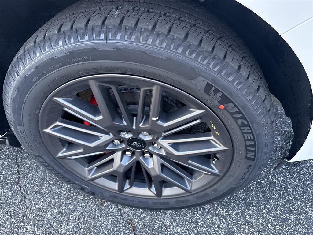 new 2025 Ford Expedition car, priced at $82,655