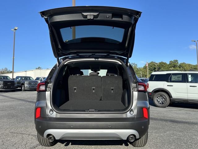 new 2025 Ford Escape car, priced at $31,320