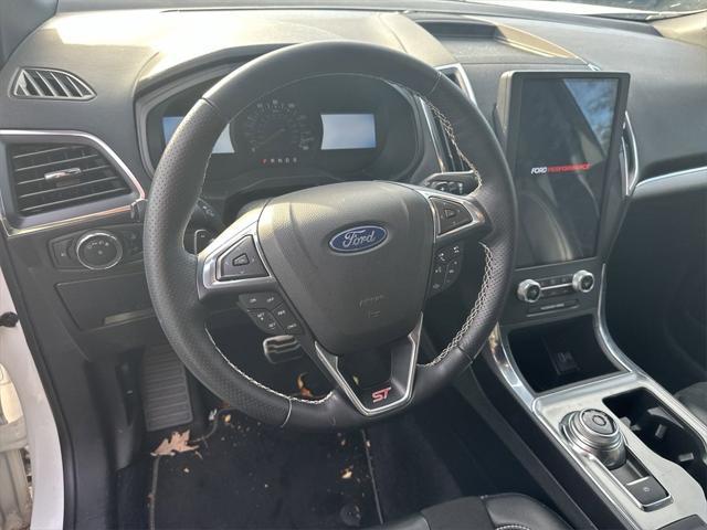 used 2023 Ford Edge car, priced at $33,999