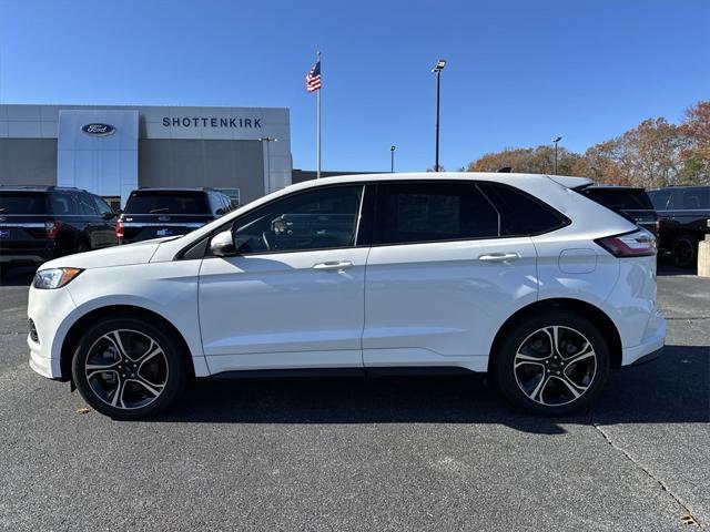 used 2023 Ford Edge car, priced at $33,103