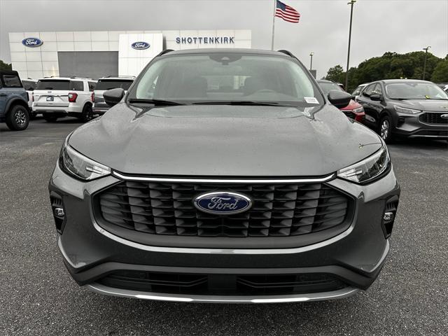 new 2025 Ford Escape PHEV car, priced at $31,395