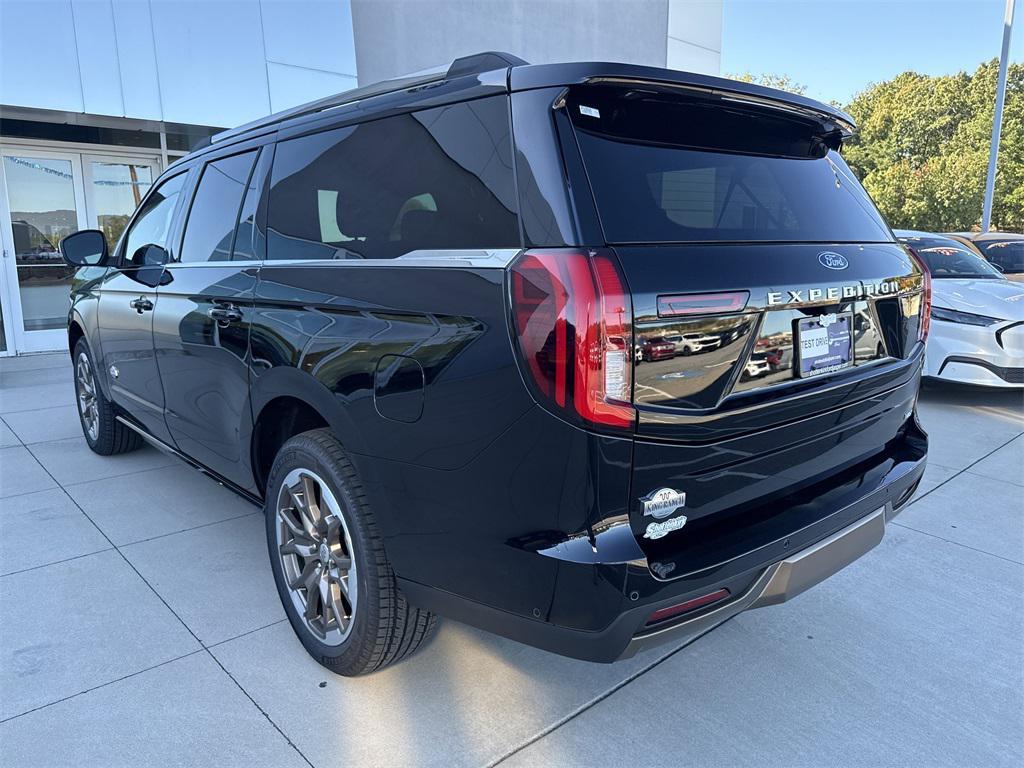 new 2025 Ford Expedition Max car, priced at $88,770