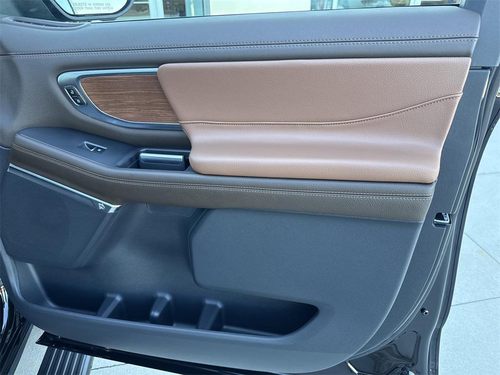 new 2025 Ford Expedition Max car, priced at $88,770