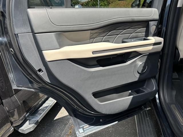 used 2024 Ford Expedition car, priced at $69,000