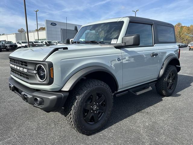 new 2024 Ford Bronco car, priced at $44,155