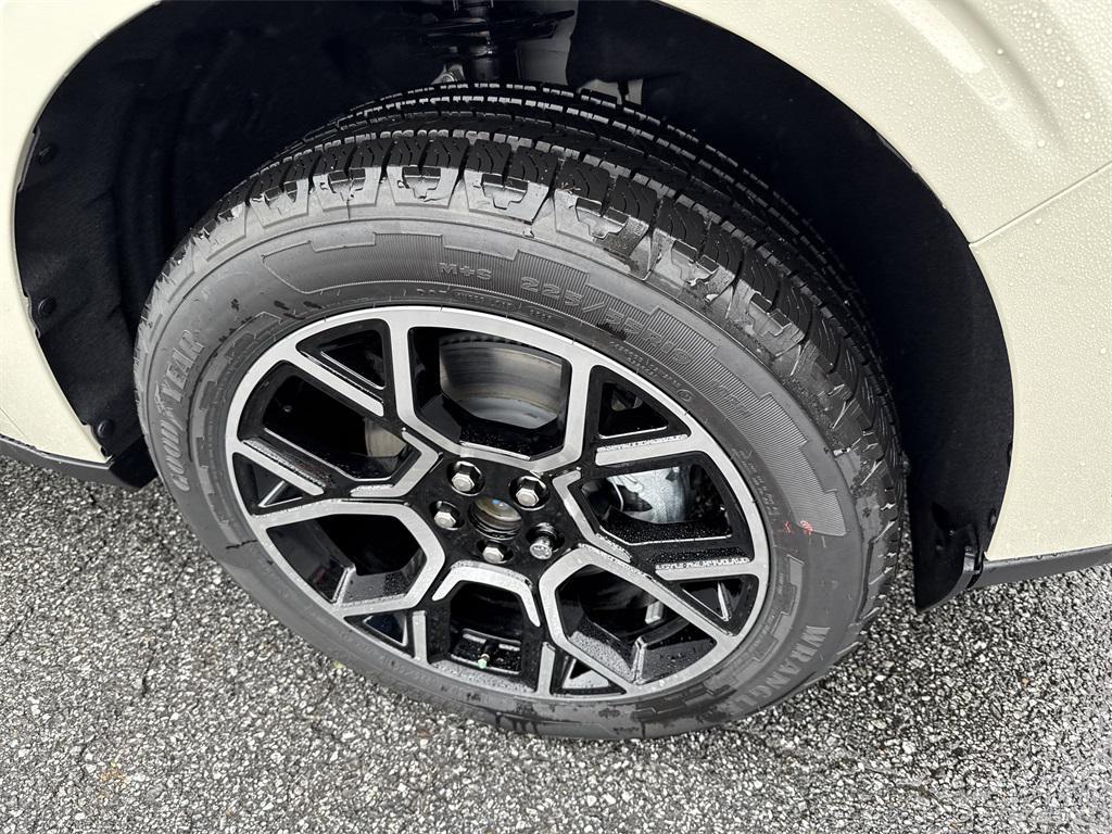 new 2025 Ford Maverick car, priced at $38,300