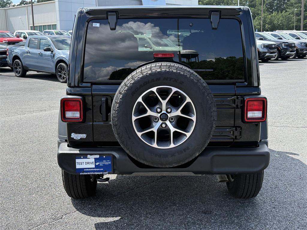 used 2024 Jeep Wrangler car, priced at $35,993