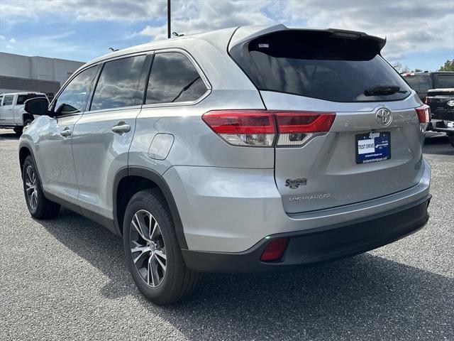 used 2019 Toyota Highlander car, priced at $25,720