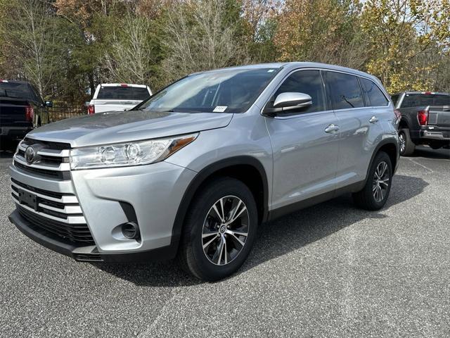 used 2019 Toyota Highlander car, priced at $25,720