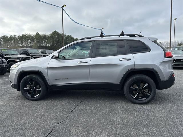 used 2018 Jeep Cherokee car, priced at $15,289