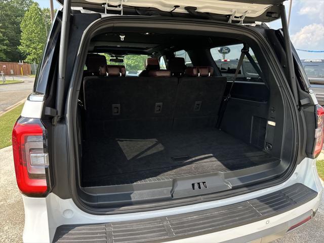used 2024 Ford Expedition car, priced at $54,908