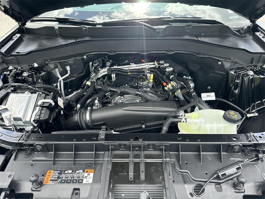new 2025 Ford Explorer car, priced at $41,790