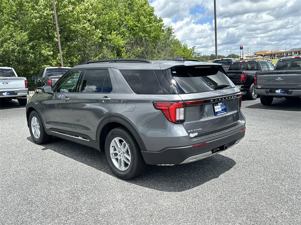 new 2025 Ford Explorer car, priced at $41,790