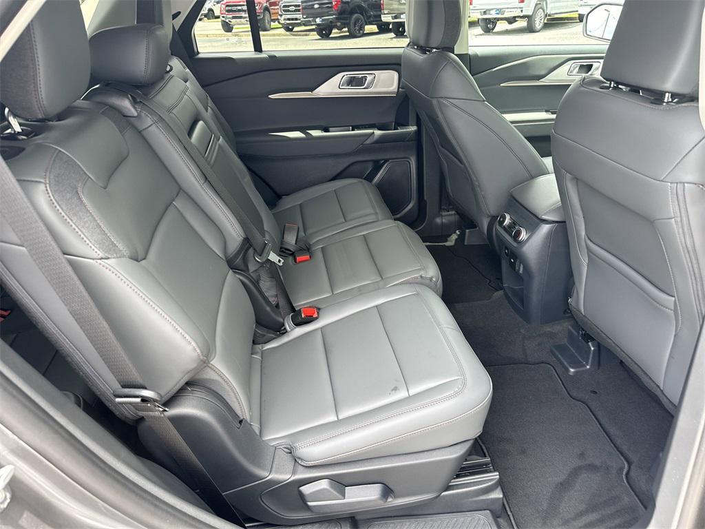 new 2025 Ford Explorer car, priced at $41,790