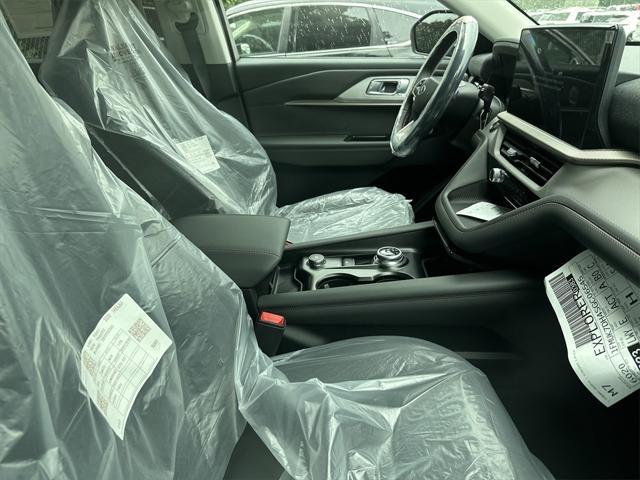 new 2025 Ford Explorer car, priced at $41,790