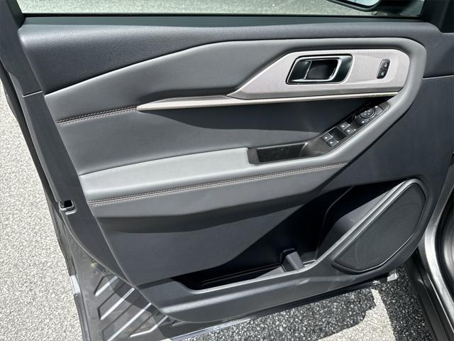 new 2025 Ford Explorer car, priced at $41,790
