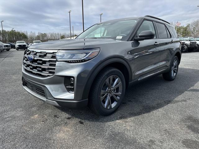 new 2025 Ford Explorer car, priced at $47,100