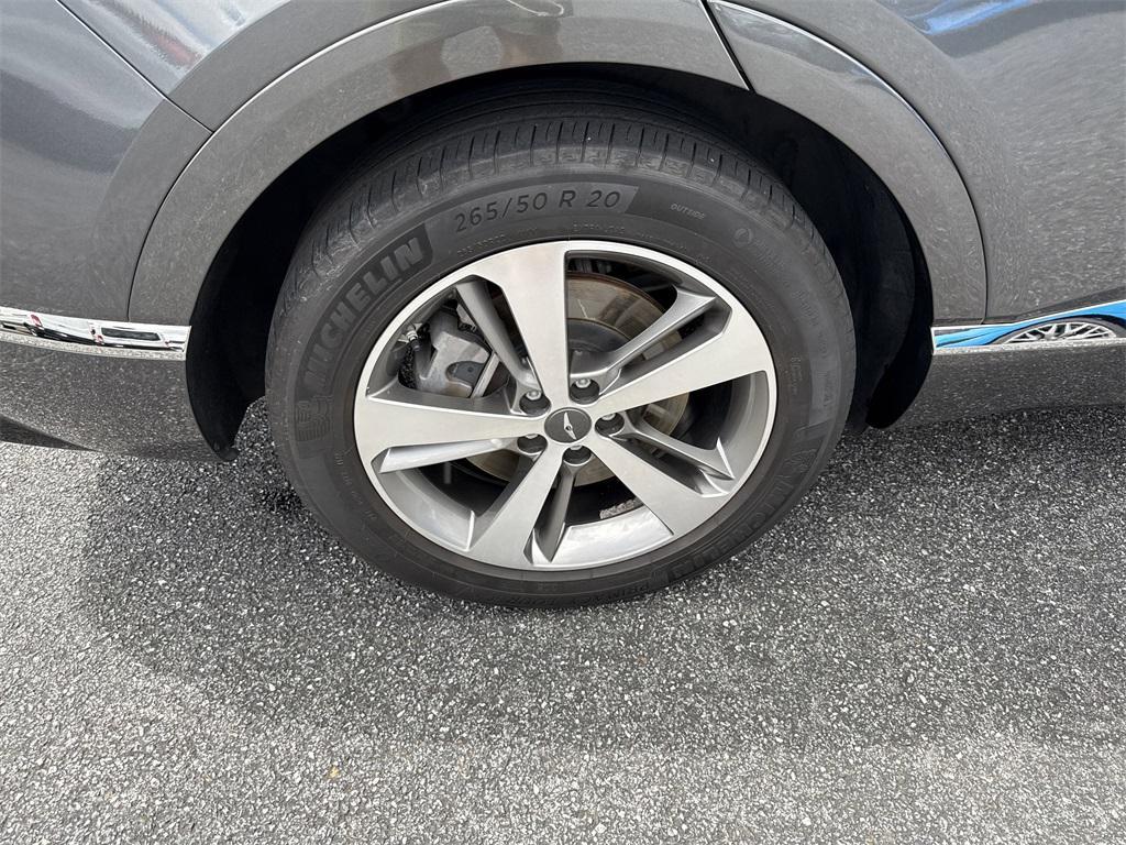 used 2021 Genesis GV80 car, priced at $31,998